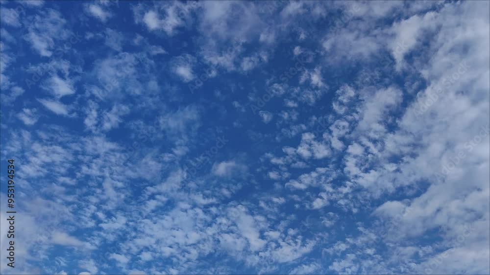 Multiple and strange cloud balls moving in the afternoon Multiple and strange cloud balls moving in the afternoon