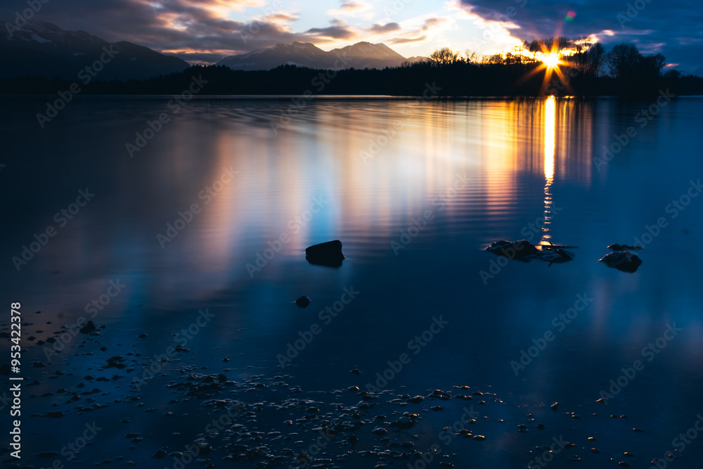 Fototapeta premium sunset over lake