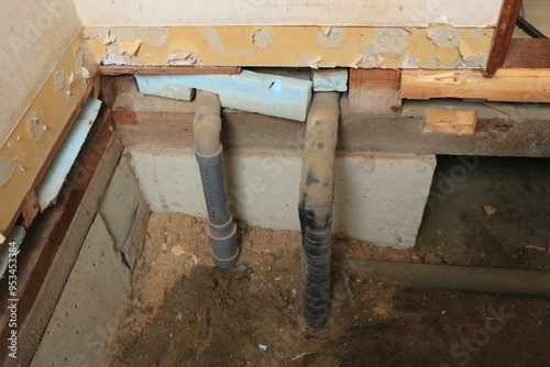 トイレのリフォーム中の床下の様子