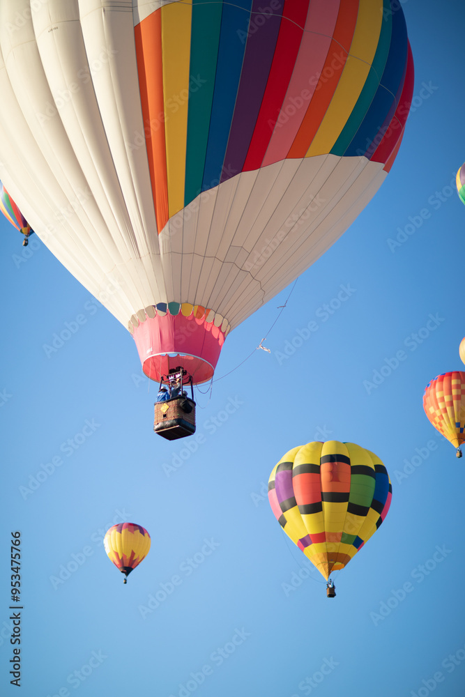 Obraz premium Colorful Hot Air Balloons Soaring at Reno NV Balloon Festival
