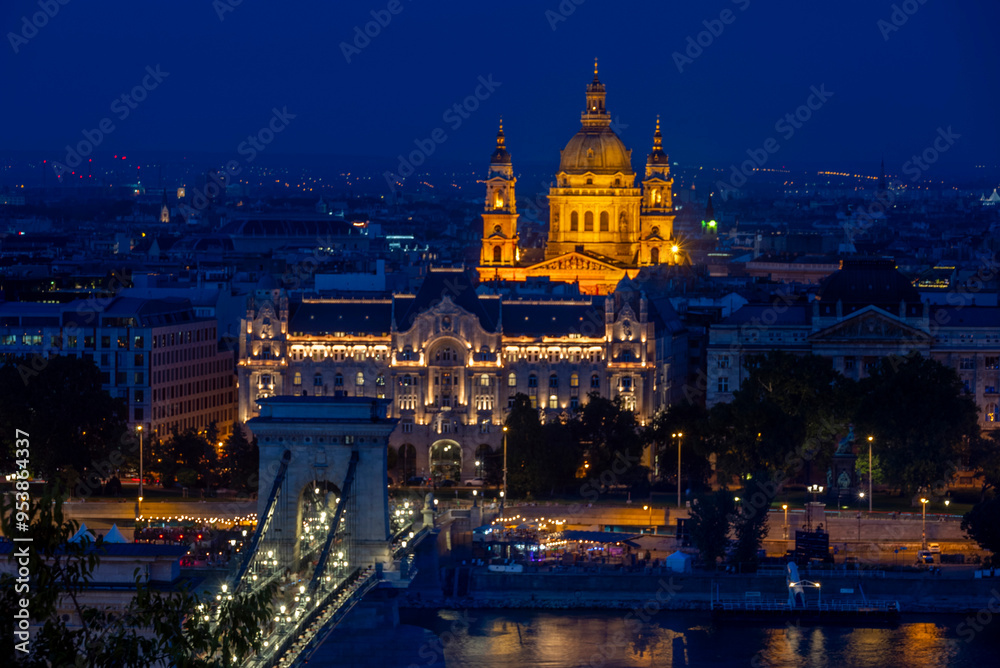 Obraz premium Blue Hour time at Budapest Hungary