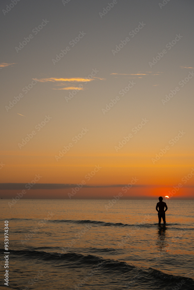 Fototapeta premium fishing at sunset
