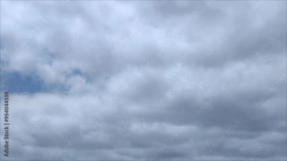 Cloudy sky with a certain warm tone Cloudy sky with a certain warm tone