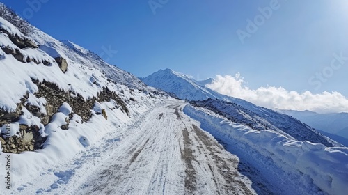 Thorong La, Nepal photo