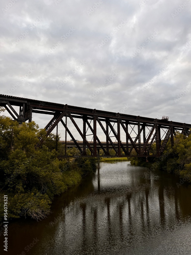 Obraz premium bridge over river