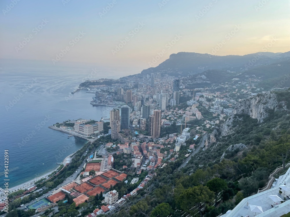 Naklejka premium Sunset over Monaco