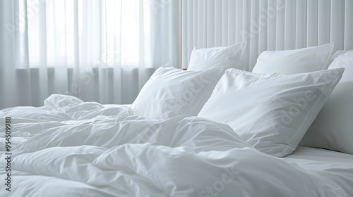 Bedsheets: Featuring a fitted sheet for the mattress and a flat sheet between the sleeper and duvet. Made of cotton or linen for a soft, breathable, and cool sleeping experience.
