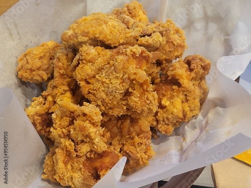치킨의 맛에 빠져들다.