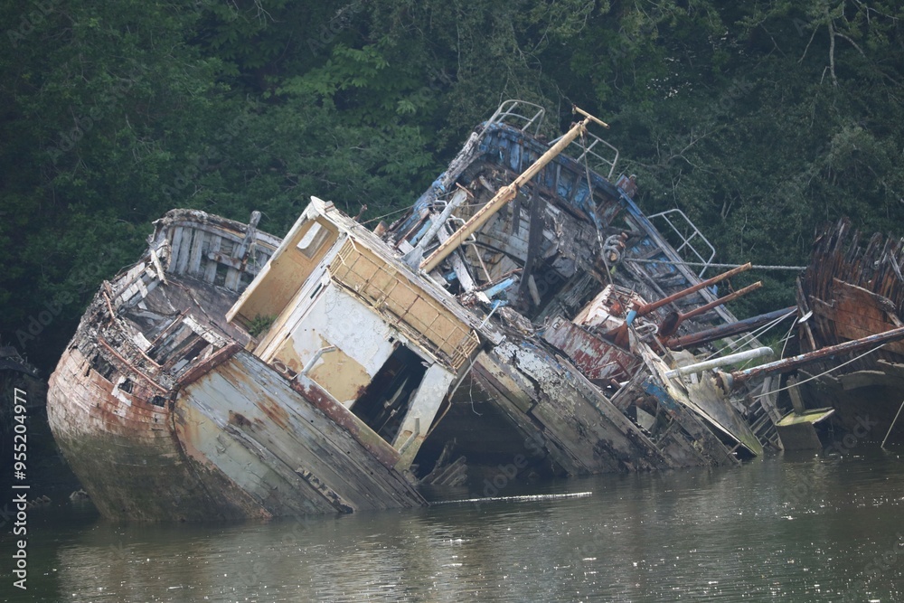 Epave bateau Epave bateau