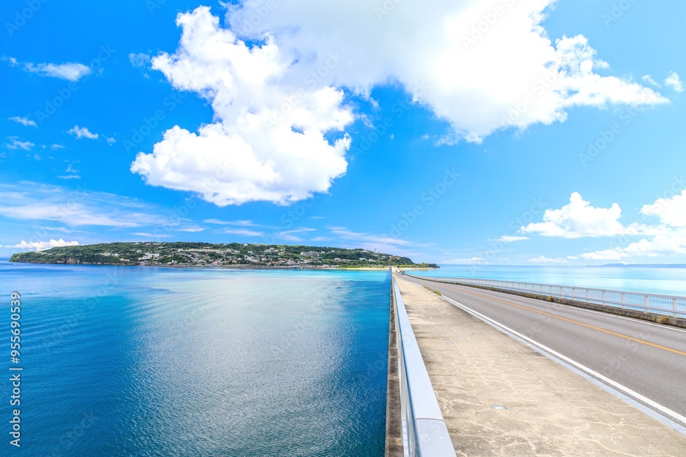沖縄県、古宇利大橋の絶景 沖縄県、古宇利大橋の絶景