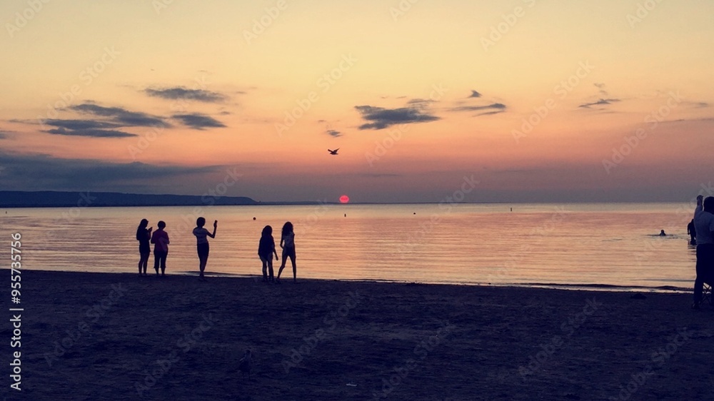 Fototapeta premium Sunset at the beach
