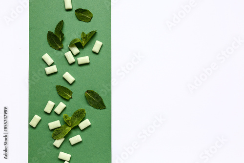 Fresh chewing gums with min...