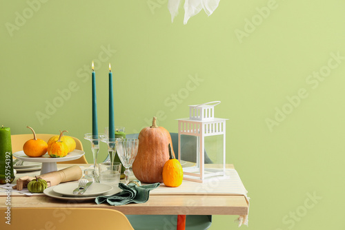 Autumn harvest table settin...