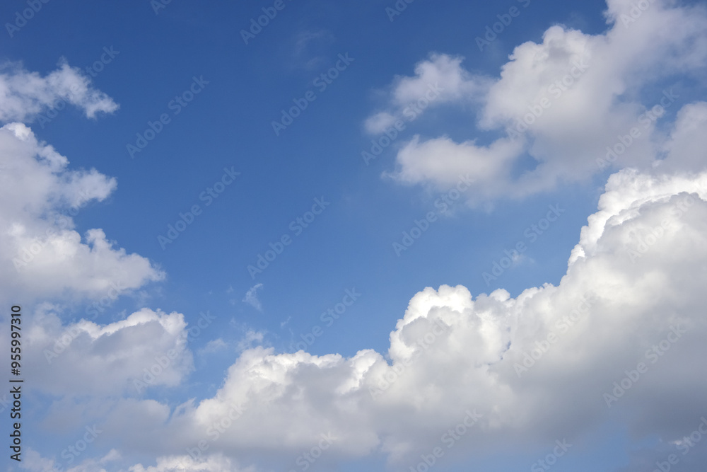 青い空と雲 青い空と雲