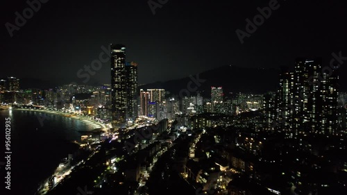 Wallpaper Mural 센텀시티 야경 Torontodigital.ca