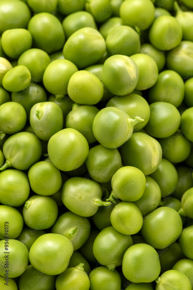 Pisellini primavera freschi, alimentazione biologica vegetariana Pisellini primavera freschi, alimentazione biologica vegetariana