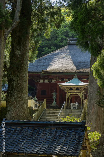 日本　三重県伊勢市朝熊町岳にある金剛證寺の本堂 photo