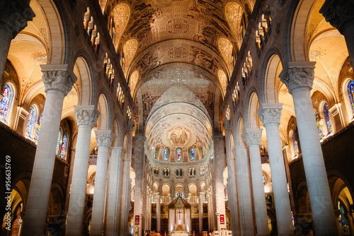 Sainte Anne de Beaupré, Quebec, Canada photo