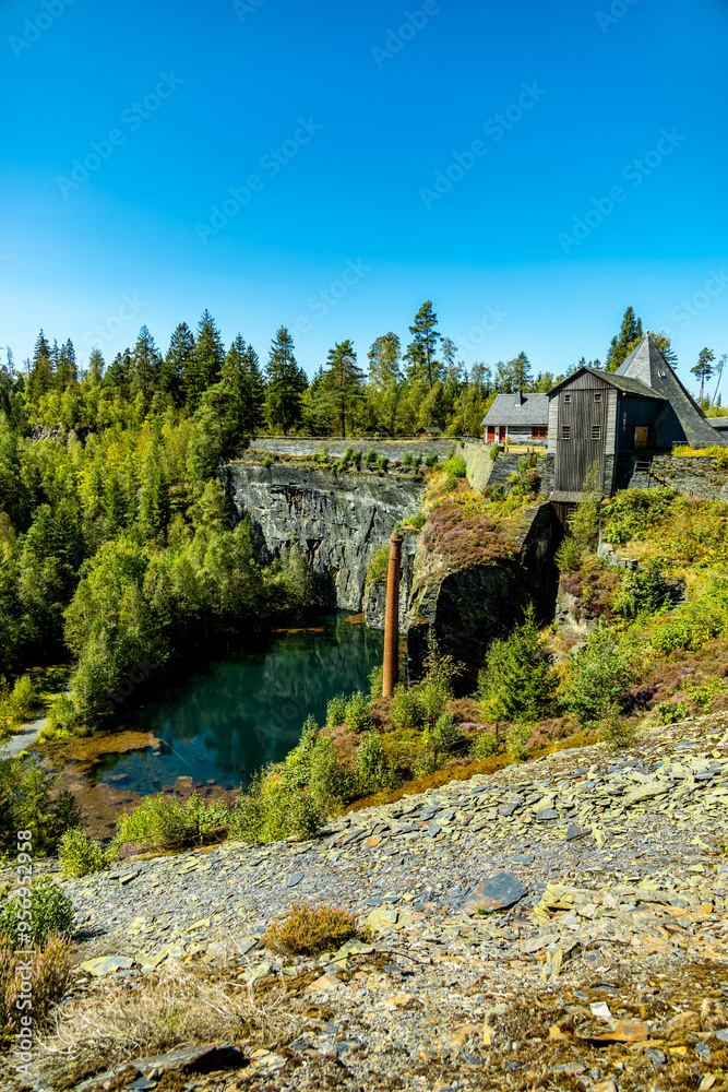 Spätsommer Wanderung durch den wunderschönen Thüringer Schieferpark bei Lehesten am Rennsteig - Thüringen - Deutschland Spätsommer Wanderung durch den wunderschönen Thüringer Schieferpark bei Lehesten am Rennsteig - Thüringen - Deutschland