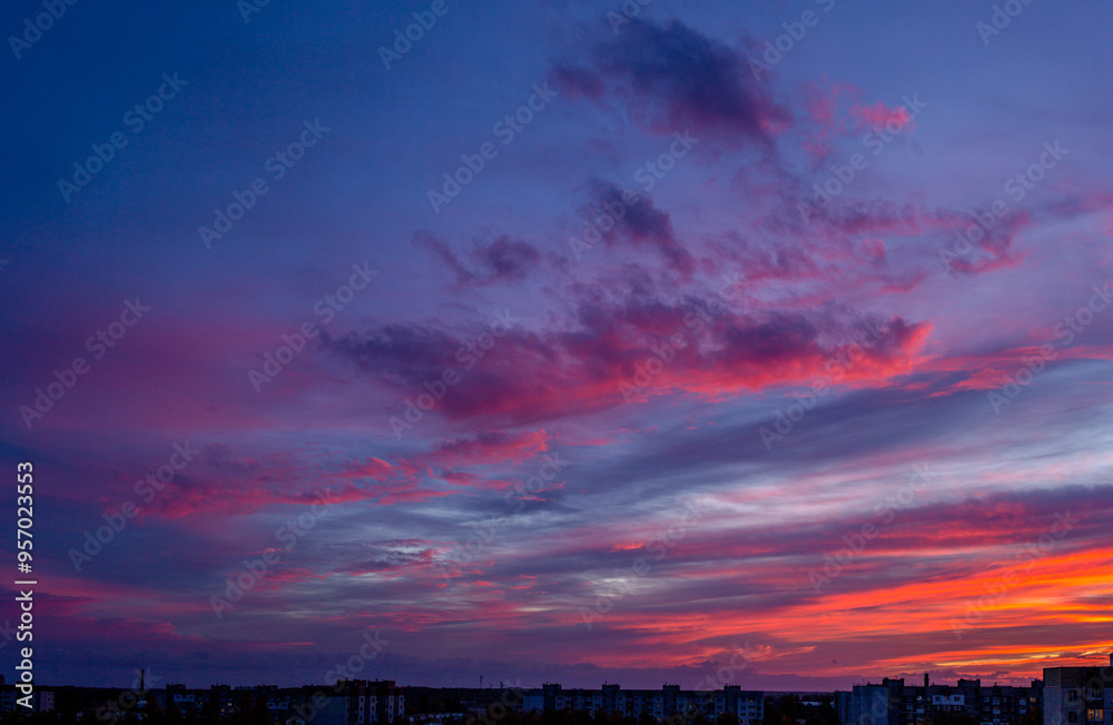 Naklejka premium Sunset panorama, beautiful evening sky in bright colors