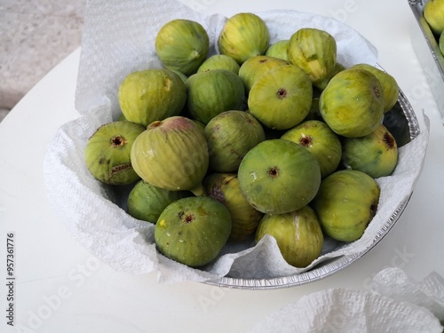 The delicious fresh figs for a healthy diet
 photo