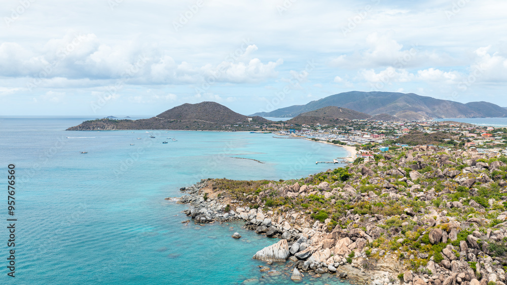 Obraz premium Aerial view of turquoise waters and coastal landscape in the Caribbean islands, Virgin Gorda, BVI