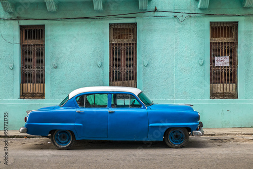 Vintage car on the streets of La Habana Vieja (Old Havana) in Cuba