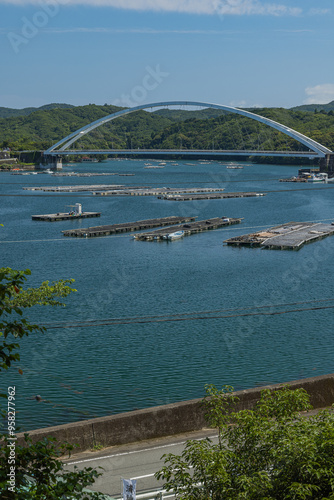 日本　三重県鳥羽市の生浦湾に架かる麻生の浦大橋 photo