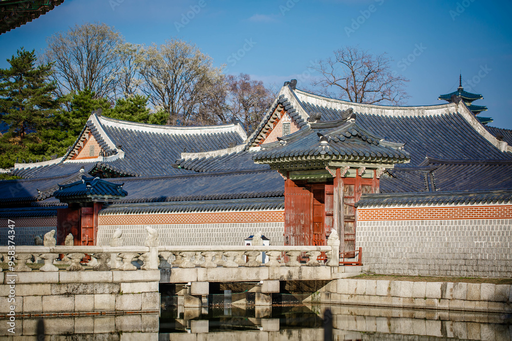 Naklejka premium Gyeongbokgung Palace is the palace of Joseon Dynasty. South Korea. Seoul 