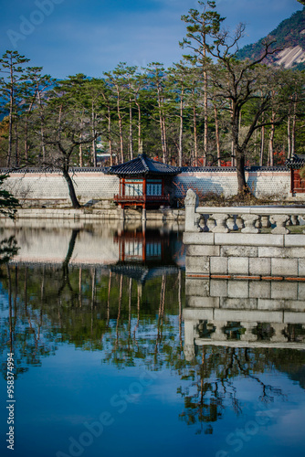 Obraz na płótnie Gyeongbokgung Palace is the palace of Joseon Dynasty. South Korea. Seoul w salonie