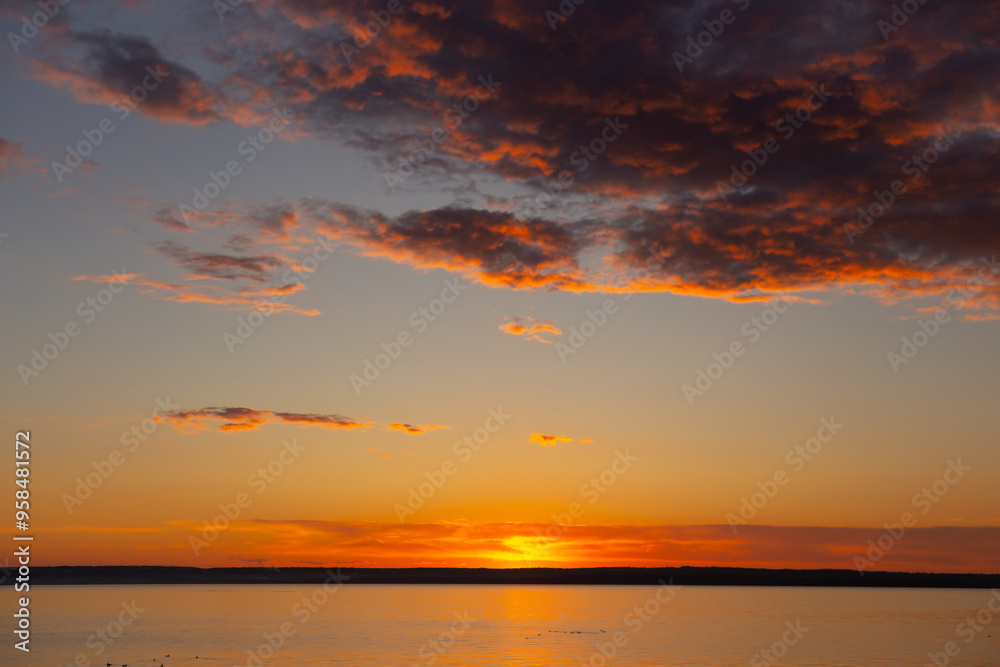 Fototapeta premium sunset over the sea