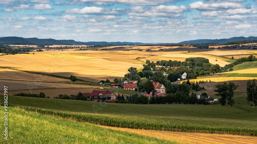 Widok z wierzy widokowej w Suszynie.  photo