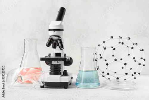 Microscope, molecule and la...