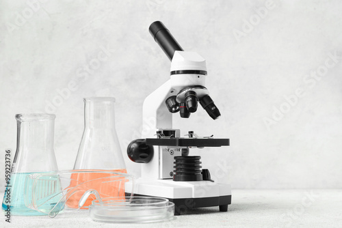 Microscope and laboratory g...