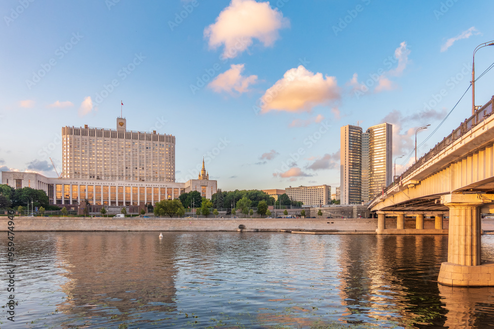 Obraz premium House of the government of the russian federation, White House, at summer sunset, Moscow, Russia.