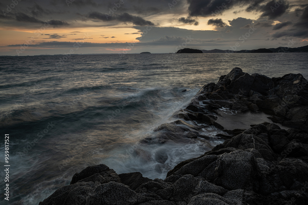 Obraz premium 美しい夕暮れの海岸