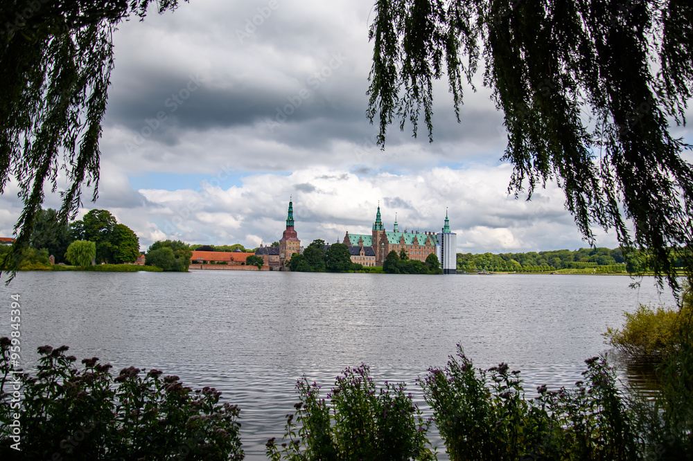 Obraz premium Frederiksborg Castle, the seat of the Danish kings in Hillerod, Denmark