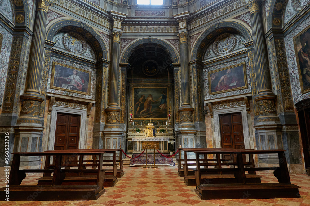 Mantua, Italy - June 19, 2024 - Interior of Cathedral of Saint Peter the Apostle in Mantua Mantua, Italy - June 19, 2024 - Interior of Cathedral of Saint Peter the Apostle in Mantua