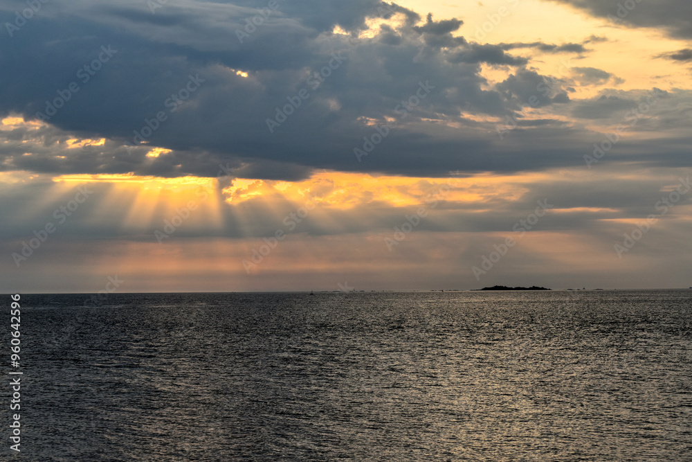 Naklejka premium Sunset Glow Over Plata River