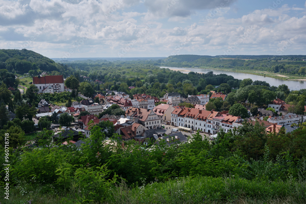 Kazimierz Dolny is a small historical town in eastern Poland, in the Lublin Voivodeship. Kazimierz Dolny is a small historical town in eastern Poland, in the Lublin Voivodeship.