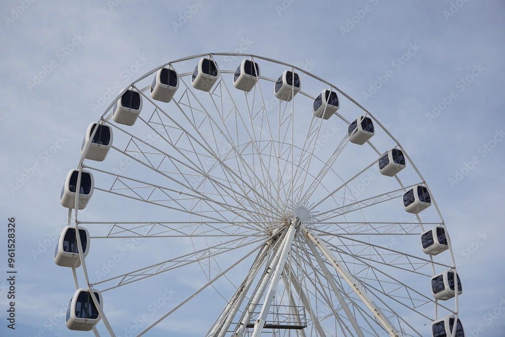 Fototapeta premium Ferris Wheel ride at seaside resort. Observation wheel 
