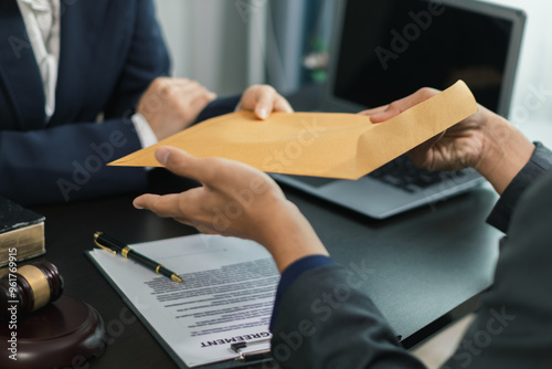 Valokuva Lawyers sit inside the law office waiting to give advice to clients who need help with legal matters to prevent mistakes in business investment