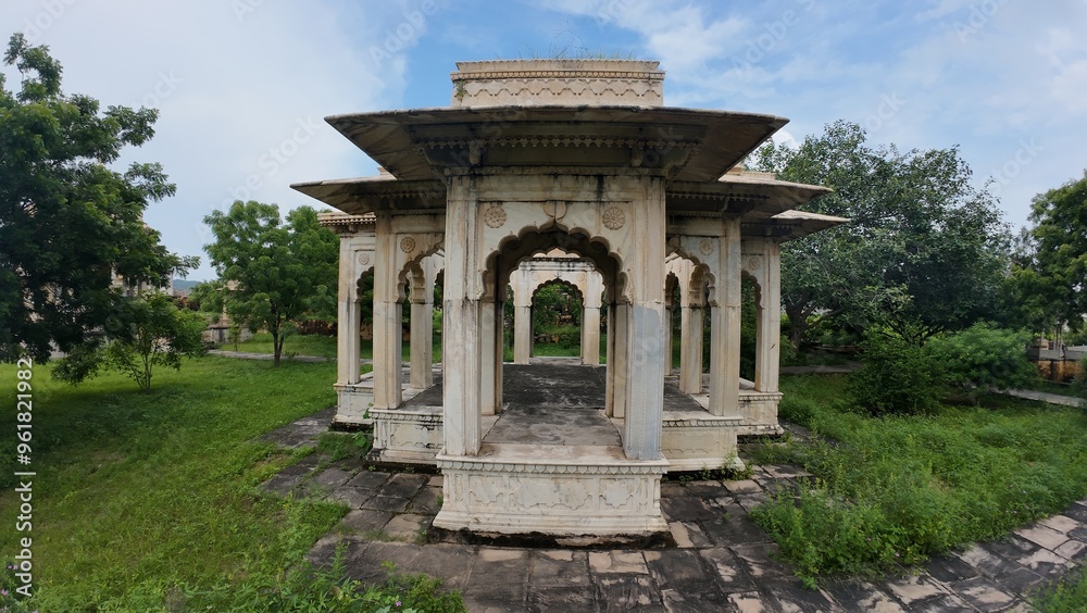 Architecture of Maharaniyon Ki Chhatriyan, the archaeological site features traditional funeral monuments honoring royal women of the past. Architecture of Maharaniyon Ki Chhatriyan, the archaeological site features traditional funeral monuments honoring royal women of the past.