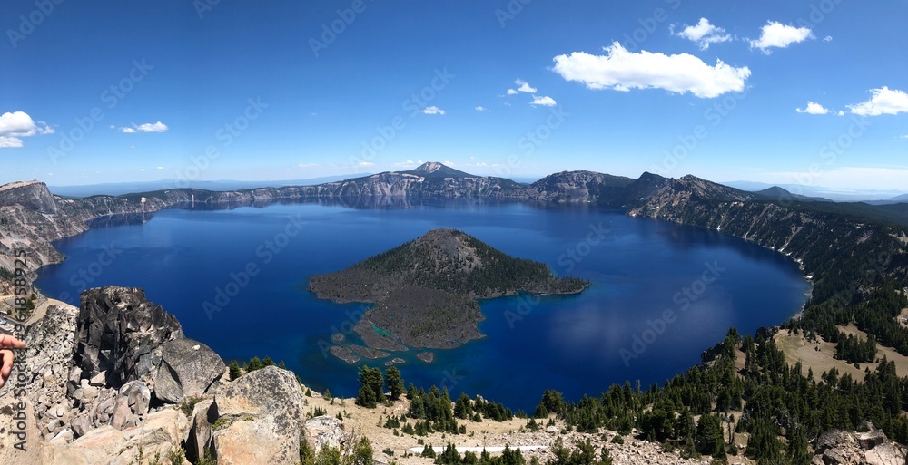 Naklejka premium Crater Lake