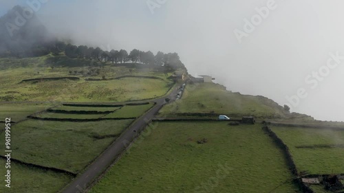 PAISAJES,VERDES,BRUMA,NEBLINA,VERDES,HIERBA,CARRETERAS,MIRADORES,MUNDORURAL photo