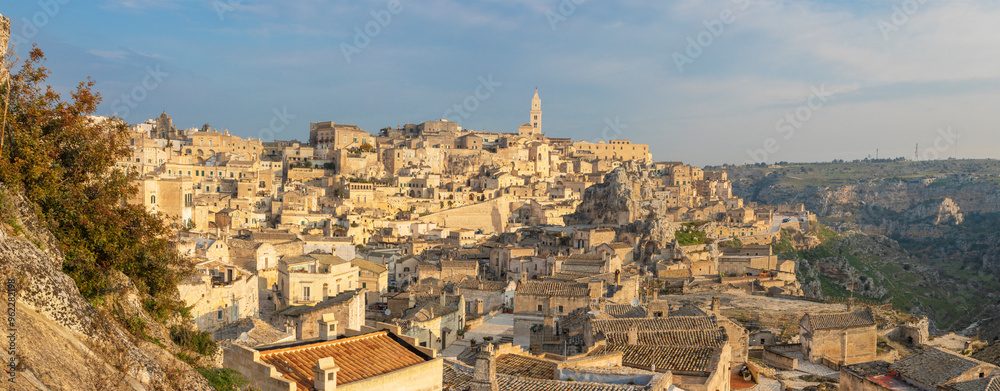 Obraz premium Matera - The cityscape with the walley.