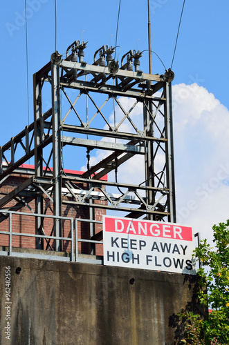 Danger dam