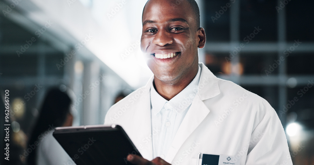 © PeakPoints/peopleimages.com - Black man, doctor and tablet at hospital, portrait and night with report, results and medical research. Person, medic and app with digital touchscreen for review, feedback and healthcare in Nigeria © PeakPoints/peopleimages.com - Black man, doctor and tablet at hospital, portrait and night with report, results and medical research. Person, medic and app with digital touchscreen for review, feedback and healthcare in Nigeria