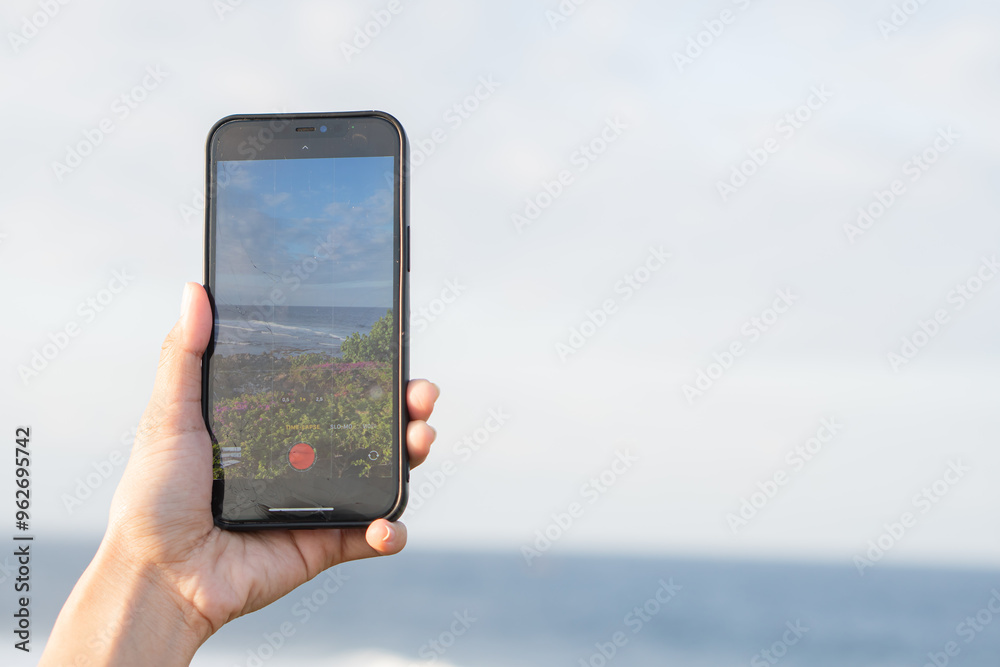 Capturing Ocean Views with a Smart phone