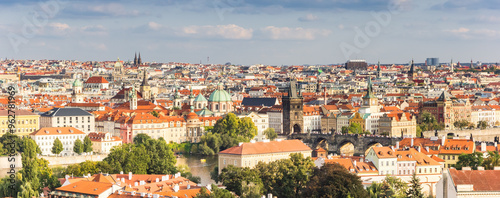 Obraz na płótnie Panoramic view over the river Moldau (Vltava) and historic Charles bridge in Prague, Czechia w salonie